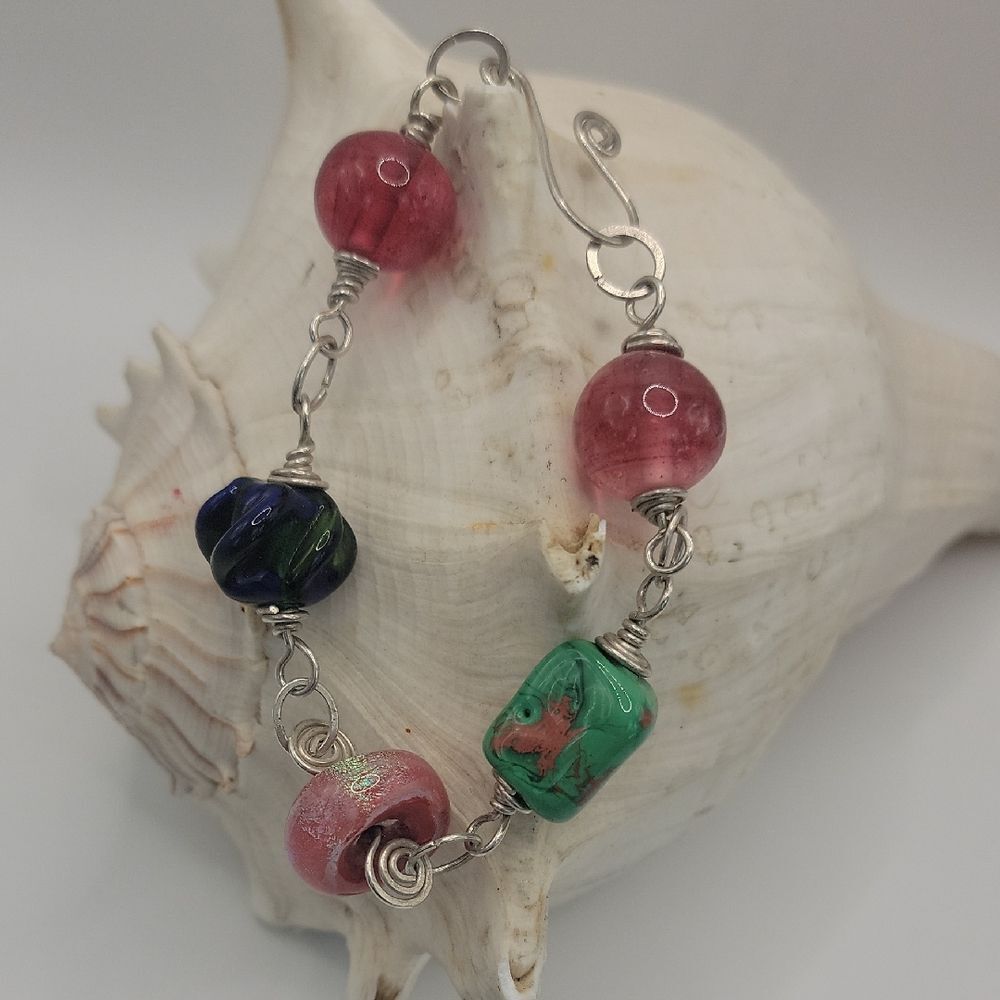 Handmade Artisan Bracelet with Glass Beads and Sterling Silver Wire Length 8"